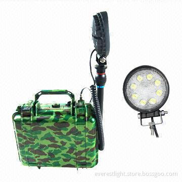 Flood Beam Spread 360 Degrees 1,800lm Rechargeable Area Lighting